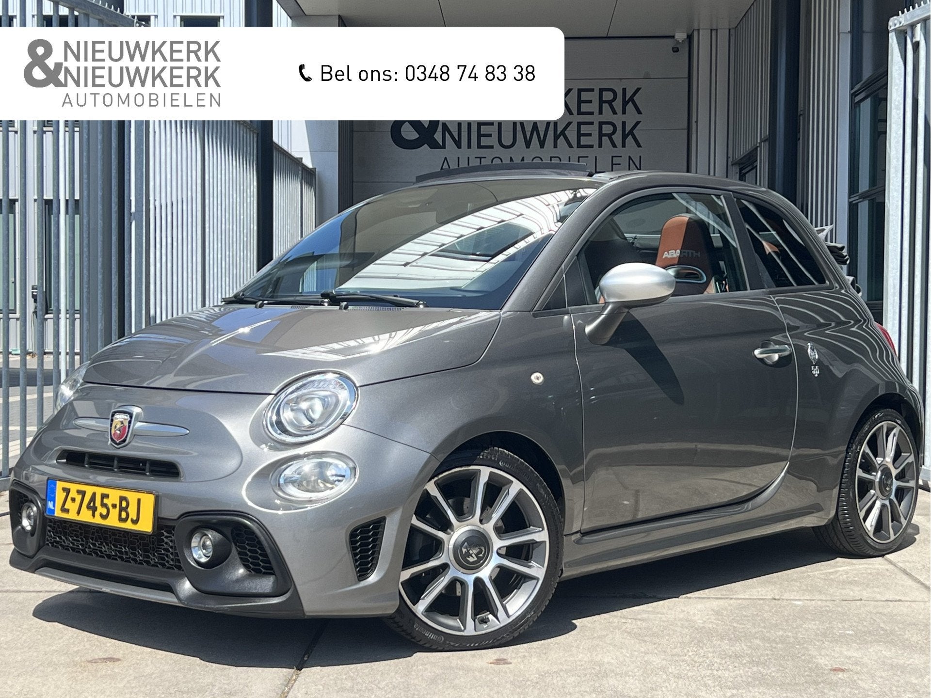 Fiat 500 1.4 T-Jet Abarth Turismo Cabriolet 70th Anniversary, Auto's, 15 km/l, 4 cilinders, Met garantie (alle), Leder