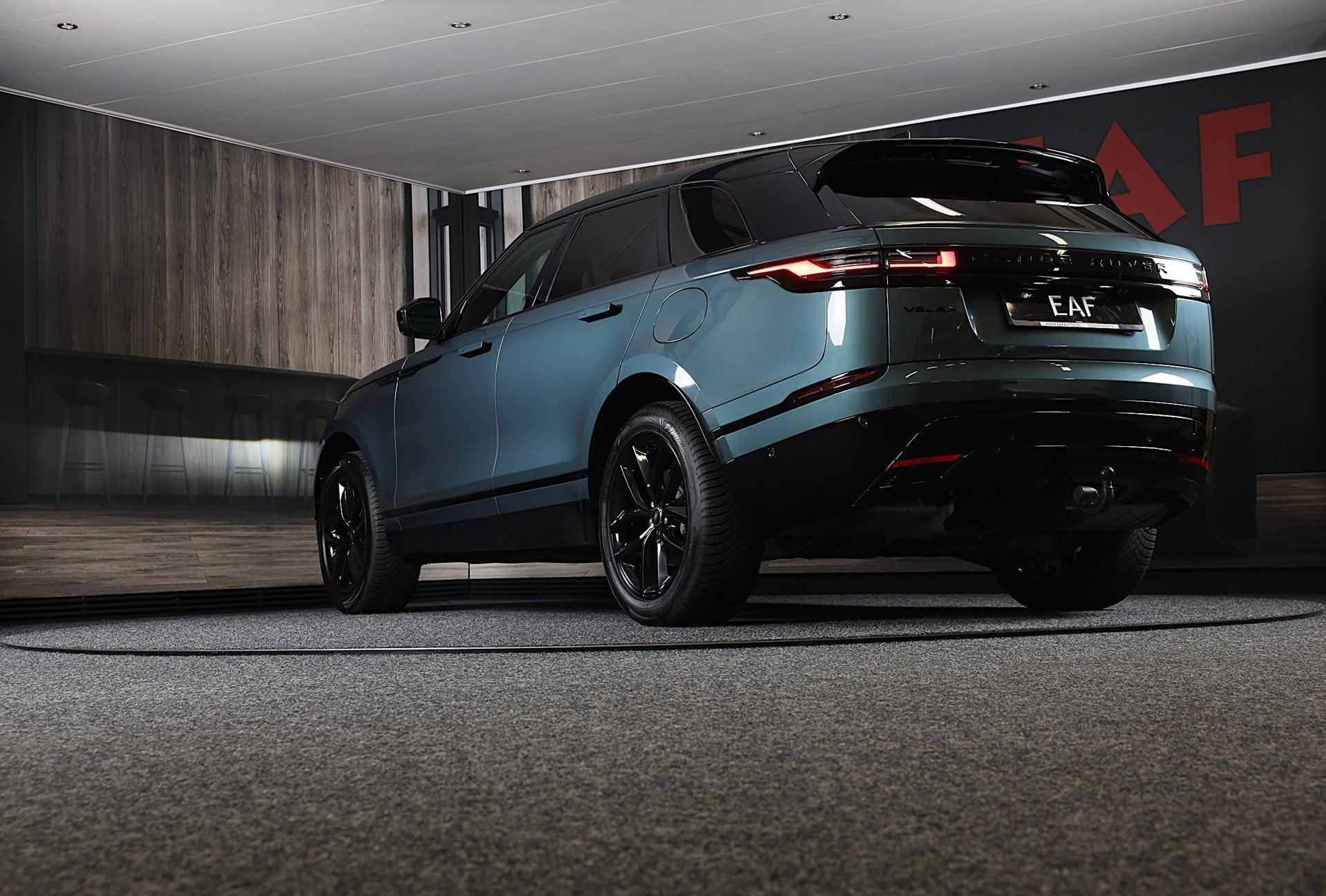 Land Rover RANGE ROVER VELAR 2.0 P400e Edition / Head Up / 3, Automaat, Dealer onderhouden, Gebruikt, Euro 6