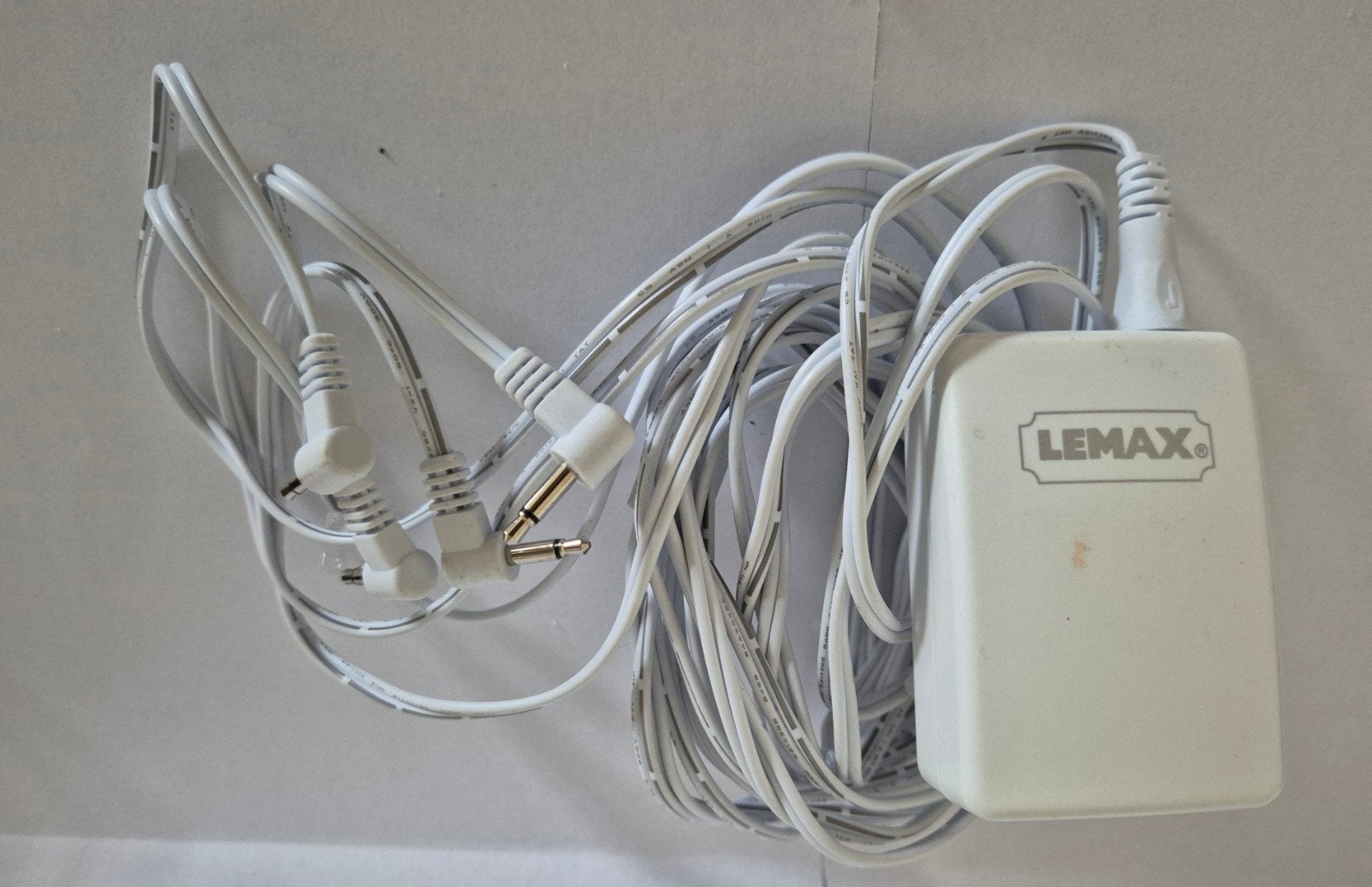 Lemax Adapter 3v met 4 aansluitingen, Ophalen, Gebruikt