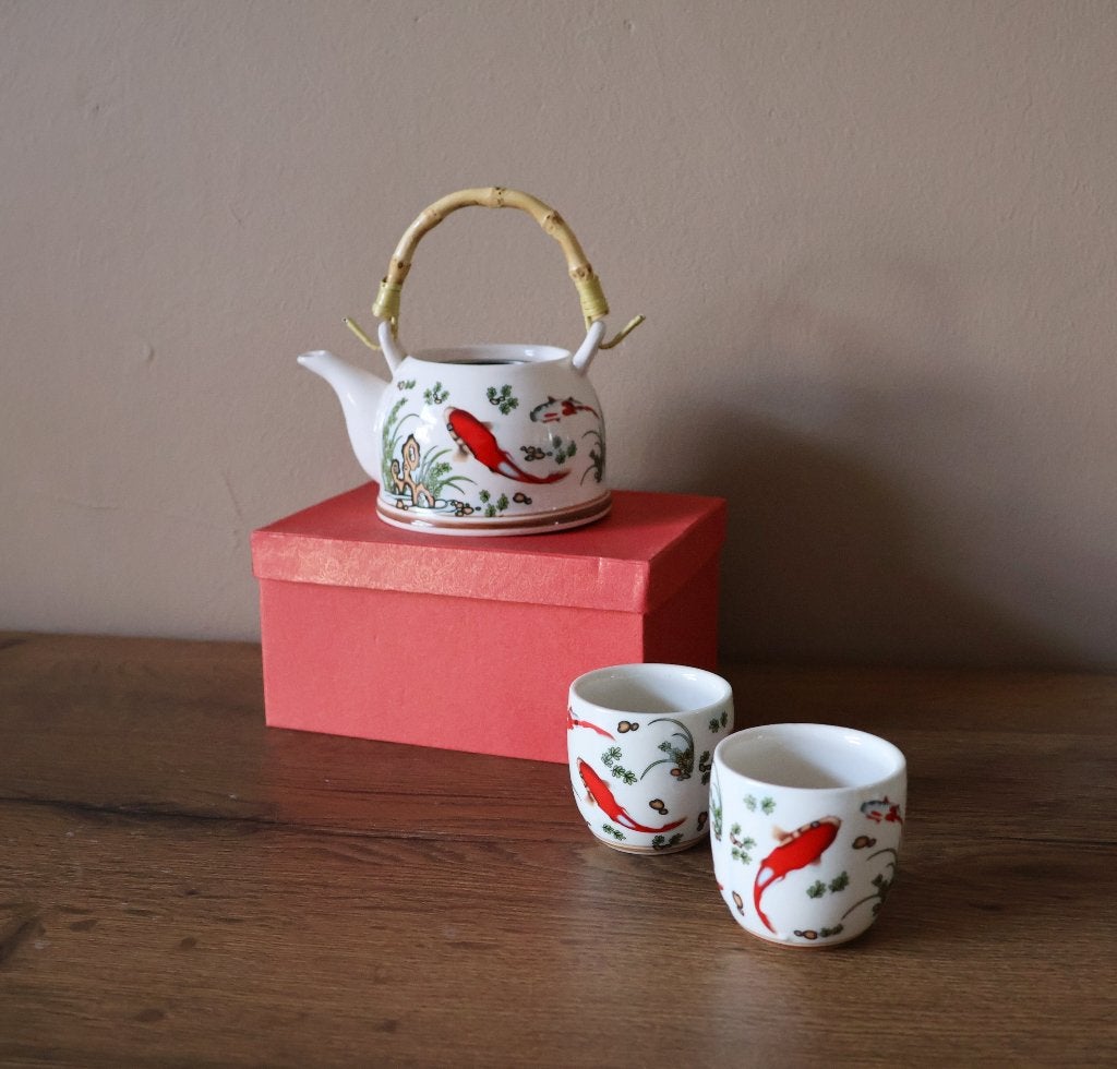 Theeservies met Japanse Koi-karpers., Ophalen of Verzenden, Porselein, Aziatisch, Theepot