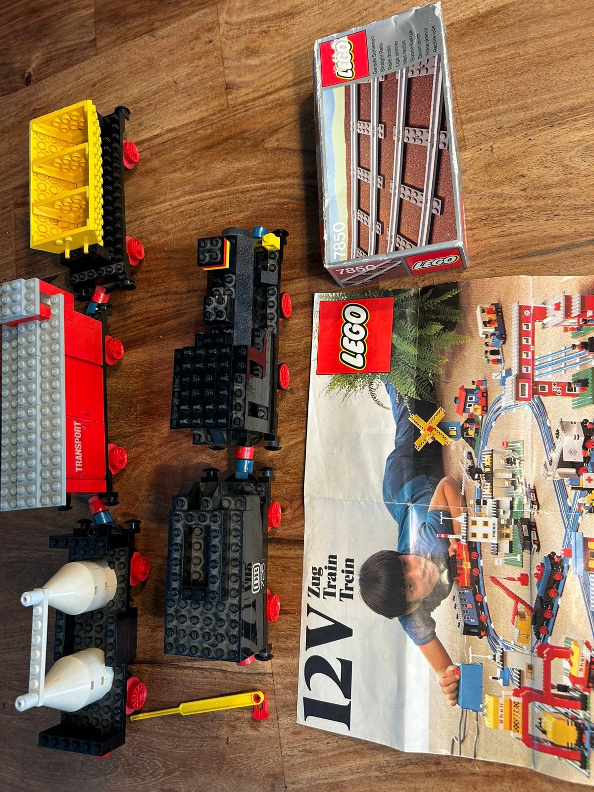 Vintage lego 12 V trein lego 725, 7850 rails met handleiding, Ophalen of Verzenden, Gebruikt