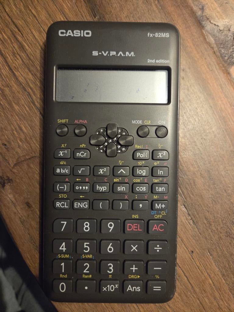 Casio fx-82MS wetenschappelijke rekenmachine, Ophalen, Zo goed als nieuw
