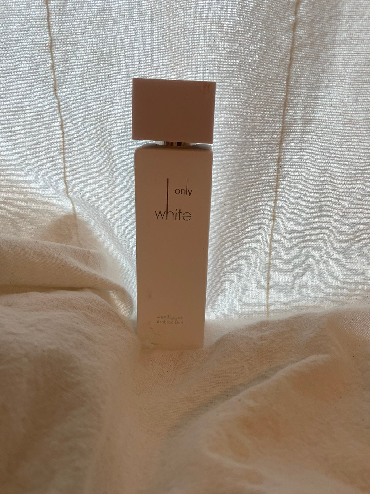 Arabian Oud Only White – origineel – bijna nieuw - perfume, Ophalen of Verzenden, Zo goed als nieuw, Parfumfles, Gevuld