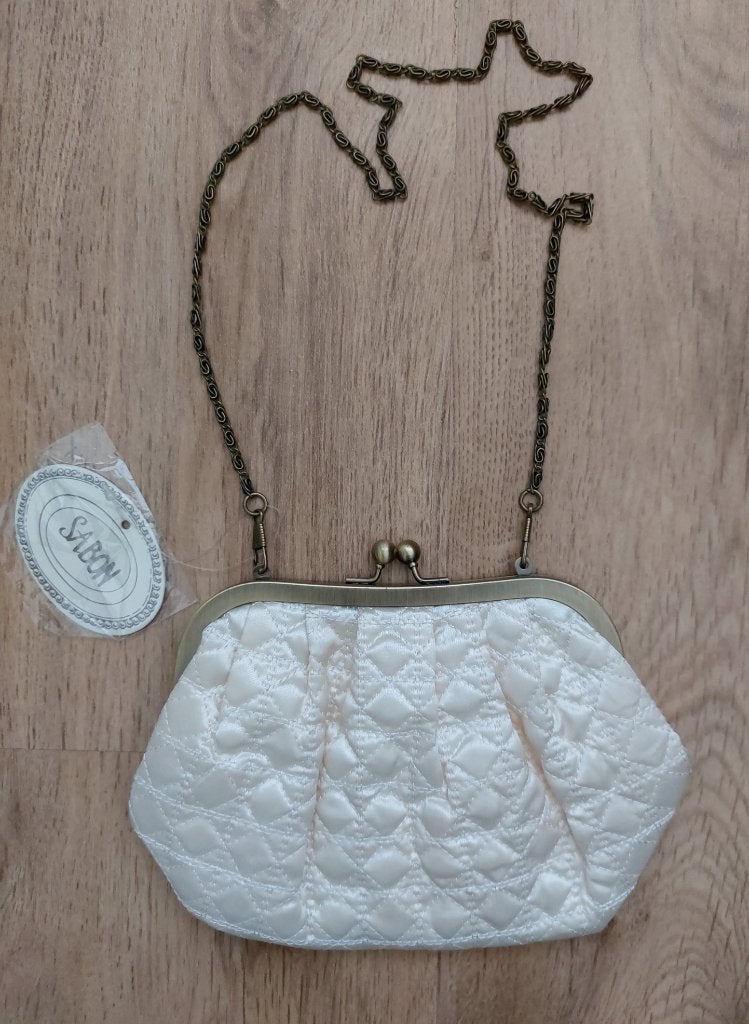 Satijnen clutch Sabon, Ophalen of Verzenden, Nieuw, Beige, Dame