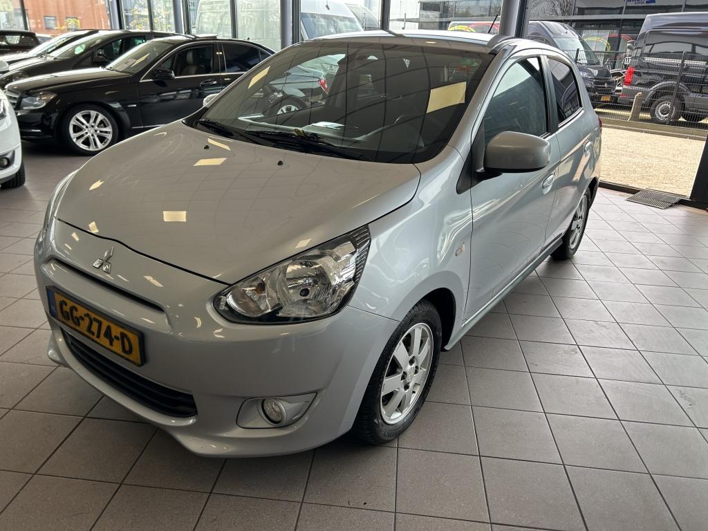 Mitsubishi Space Star 1.0 Bright AUTOMAAT Eerste Eig BJ 2015, Gebruikt, Euro 6, 840 kg, Origineel Nederlands