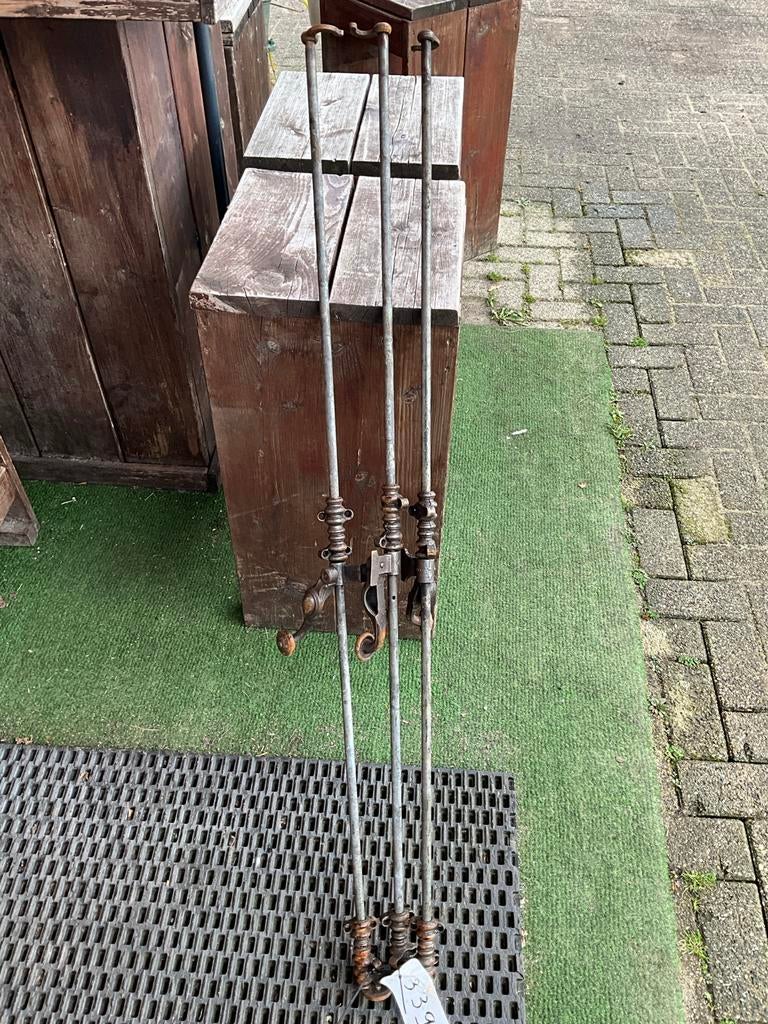 Antieke raamspanjoletten - Set van 3 raamsluitingen, Ophalen, Gebruikt, IJzer, Overige typen
