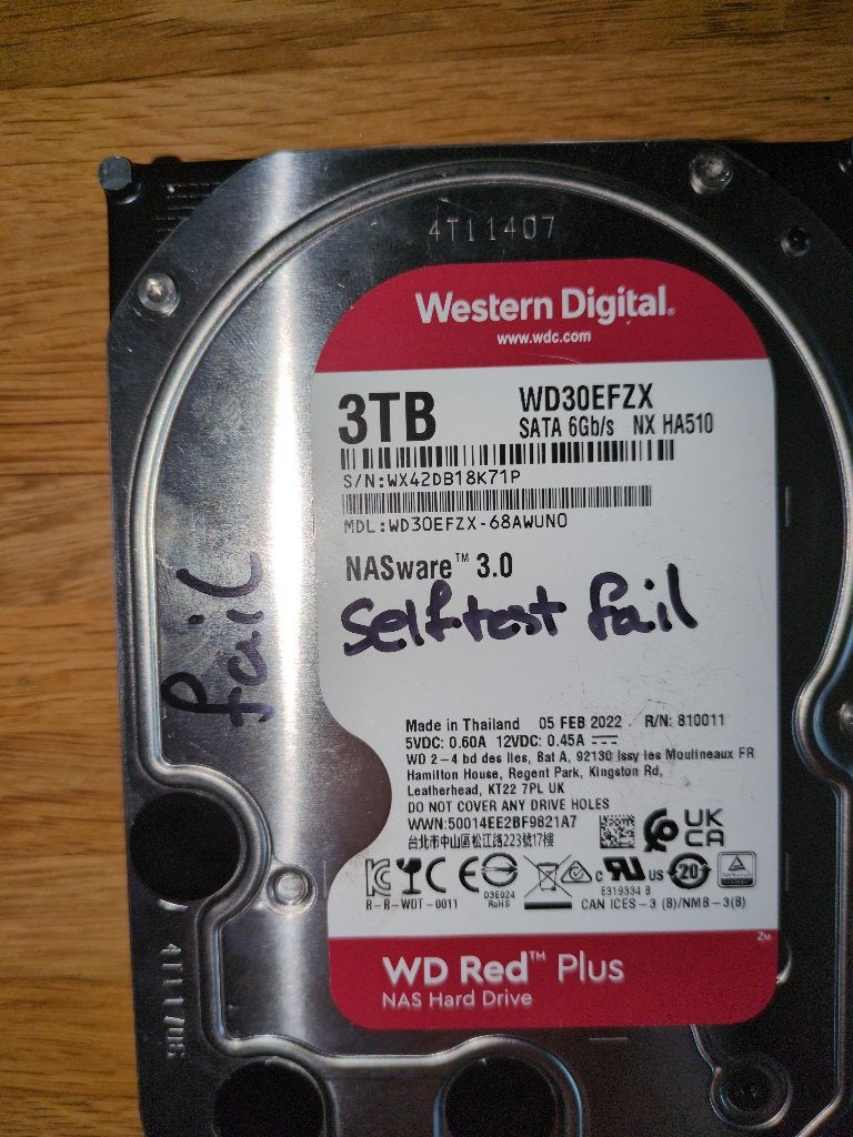 Western Digital WD Red 3TB SMART Errors (Kapot) 2 stuks, Computers en Software, Harde schijven, Intern, Server, Niet werkend, 3TB