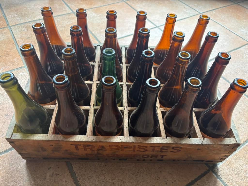 Oud houten krat trappistenbier Rochefort met 24 oude flesjes, Verzamelen, Biermerken, Ophalen, Zo goed als nieuw, Flesje(s), Overige merken