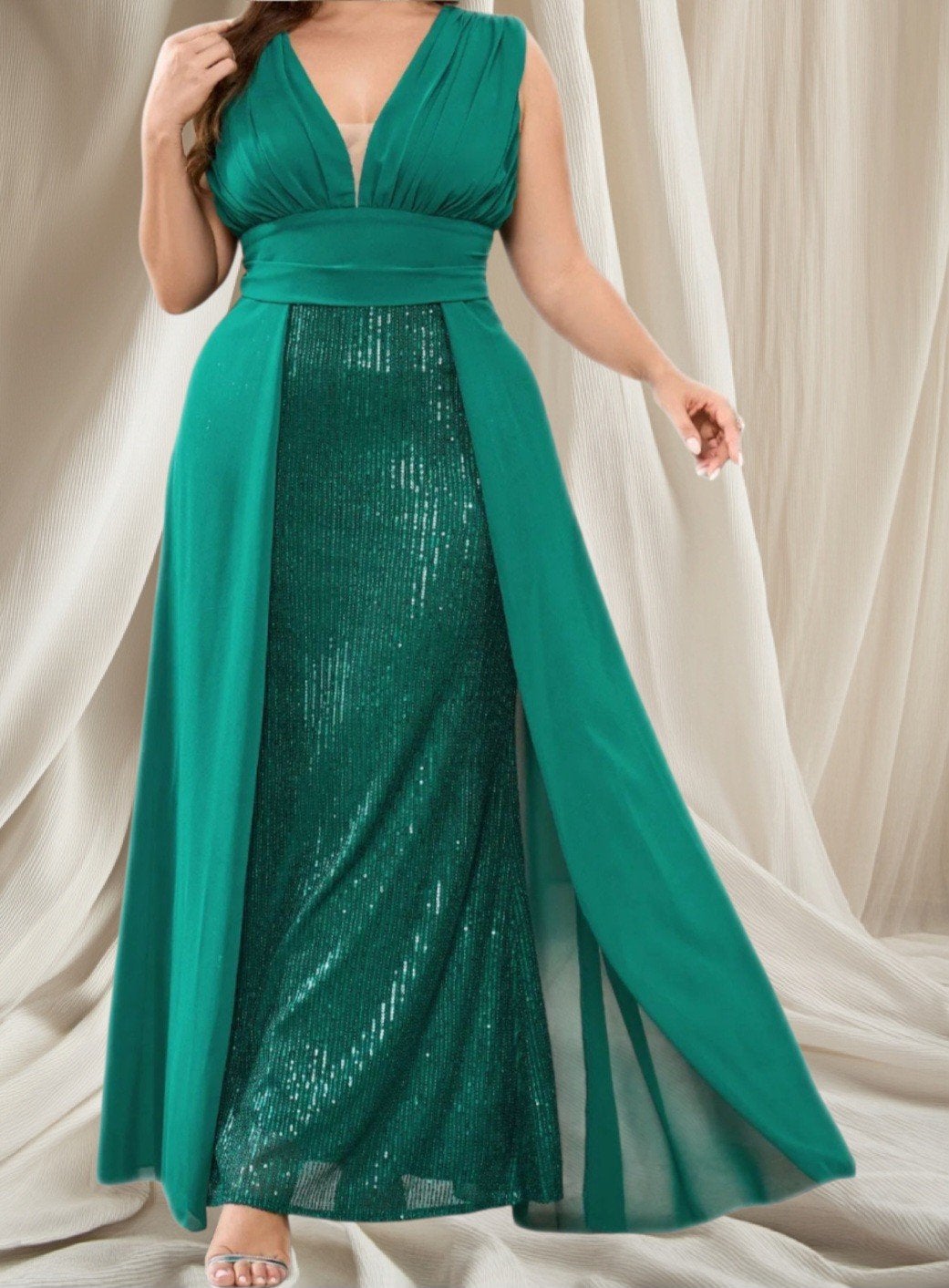 Groene galajurk met chiffon en pailletten mt 44, Kleding | Dames, Gelegenheidskleding, Ophalen of Verzenden, Nieuw, Overige typen