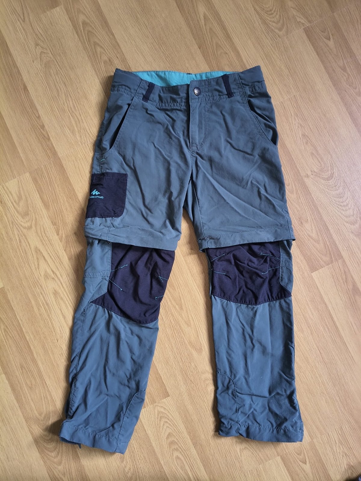Quechua afritsbroek / wandelbroek - Maat 5-6 jaar (113-122 c, Ophalen of Verzenden, Zo goed als nieuw