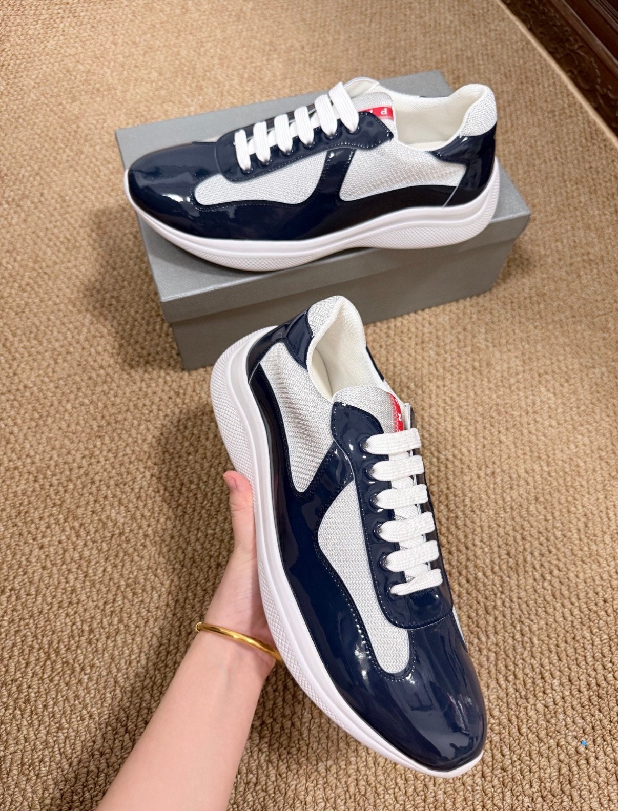 Prada America’s Cup, Verzenden, Zo goed als nieuw, Zwart