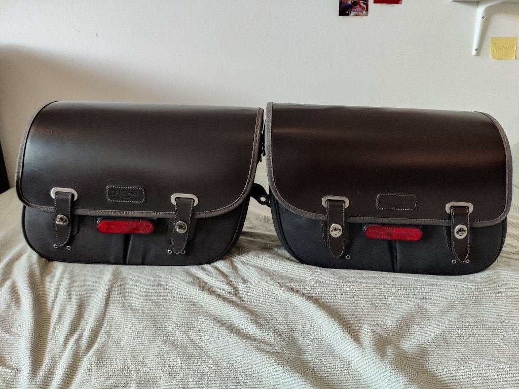 Triumph Bonneville T120 originele zijtassen, Ophalen, Gebruikt