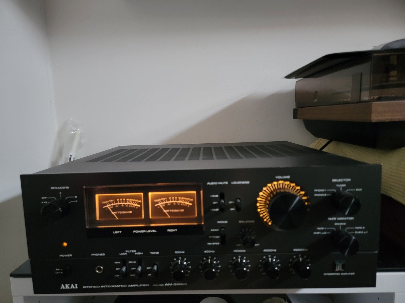 Akai AM-2950 AM2950 Stereo Geïntegreerde Versterker Zwart, Zo goed als nieuw, 120 watt of meer, Stereo, Ophalen