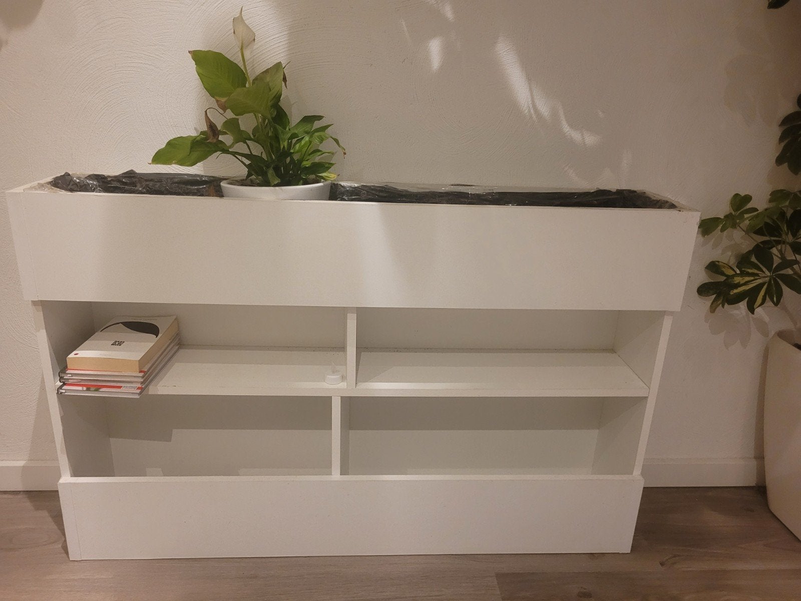 Plantenbak/ Boekenkast, Huis en Inrichting, Ophalen, Zo goed als nieuw