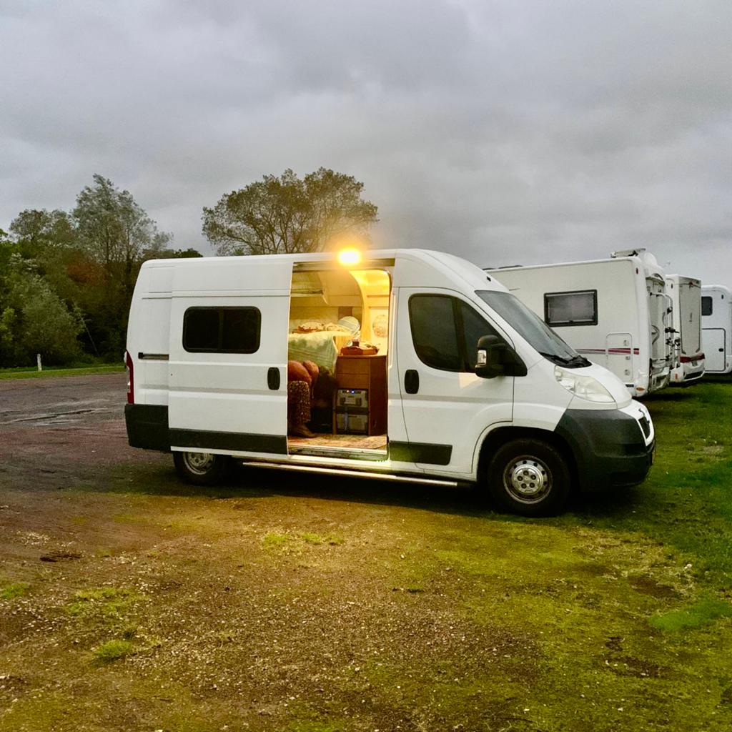Peugeot Boxer buscamper zelfbouw Euro 5, Overige merken, Buscamper of Camperbus, Tot en met 2, Particulier