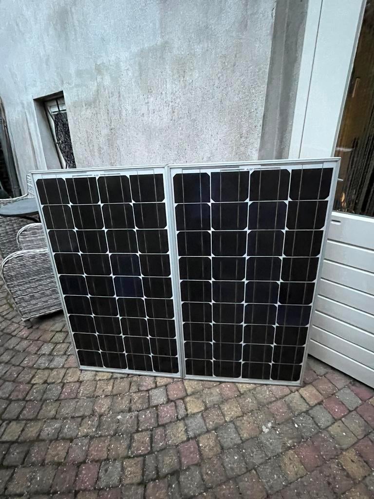 Set Zonnepanelen 2x 100w voor camper/caravan, Ophalen, Gebruikt