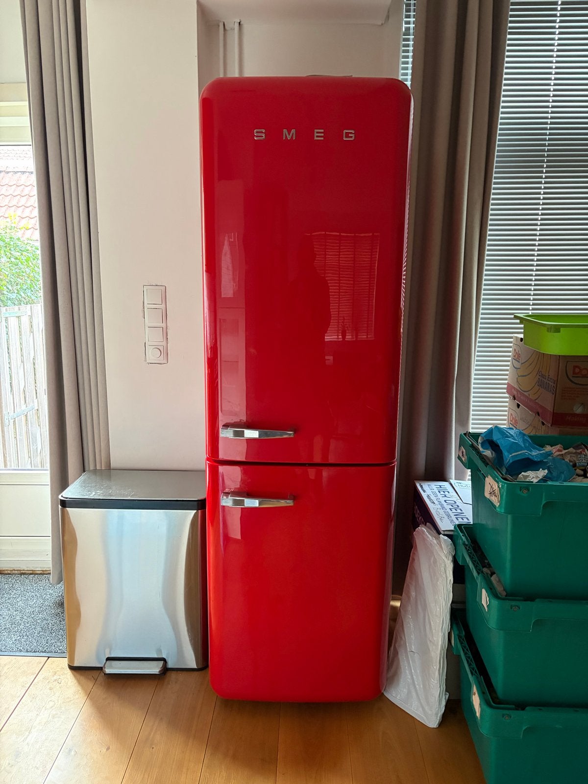 Smeg FAB32 RRD Koel-vriescombinatie - Rood-Rechts - 1,5 jaar, Gebruikt, 200 liter of meer, 60 cm of meer, Met aparte vriezer