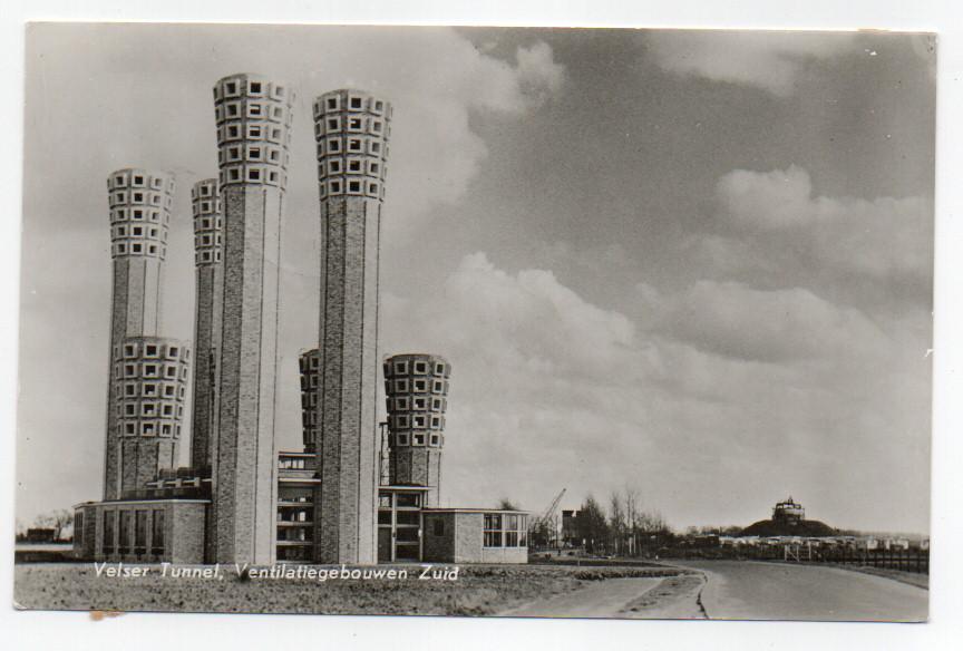 Velsen Tunnel Ventilatiegebouwen Zuid 1965, Ophalen, 1960 tot 1980, Gelopen, Noord-Holland