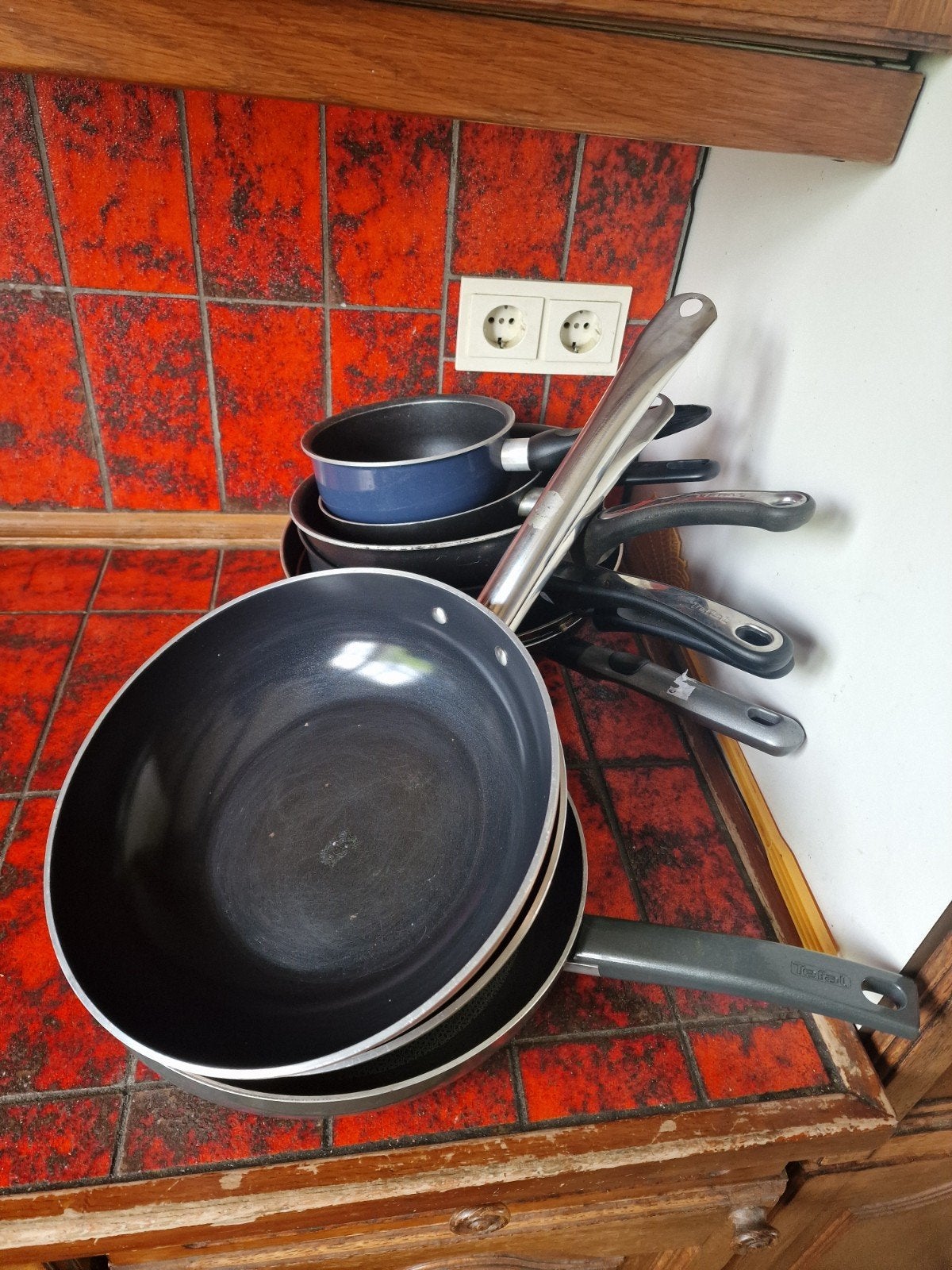 Tefal pannen set - Koekenpannen en kookpannen, Ophalen of Verzenden, Gebruikt, Aluminium, Pannenset