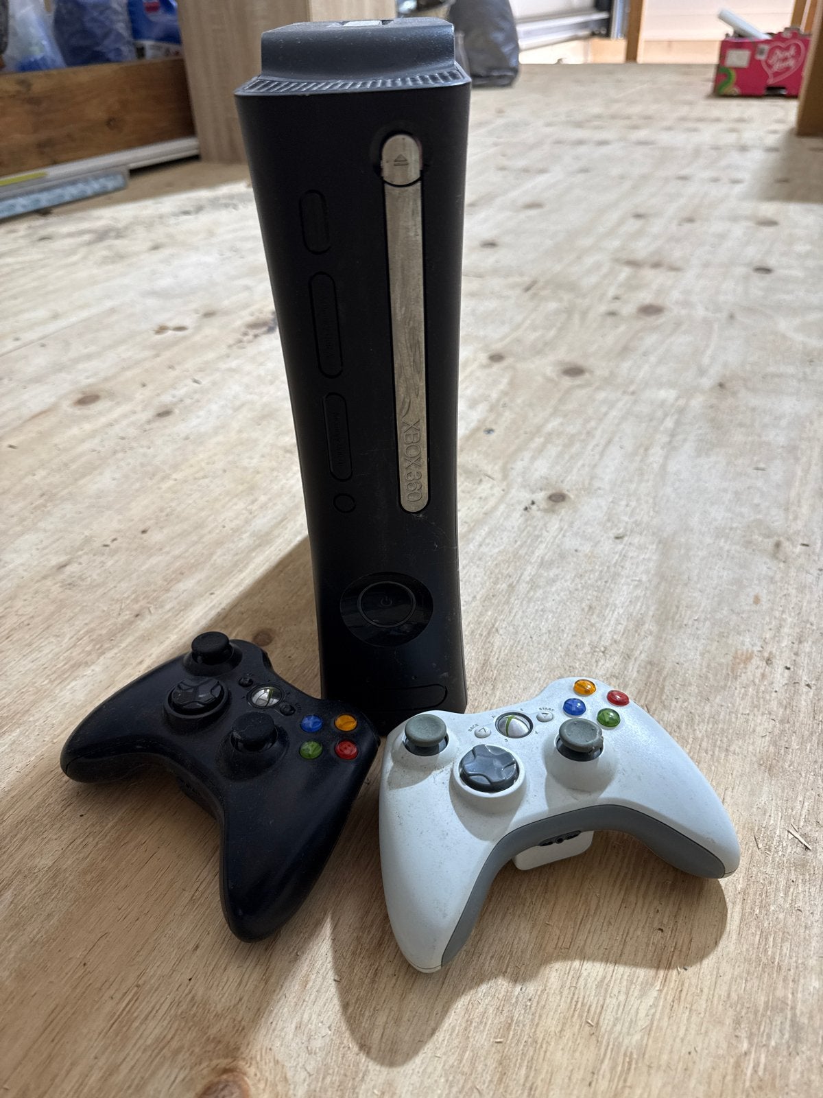 Xbox 360 Elite met 120GB HDD, 2 controllers en 8 games, 360 Elite of Super Elite, Verzenden, Met 2 controllers, 120 GB