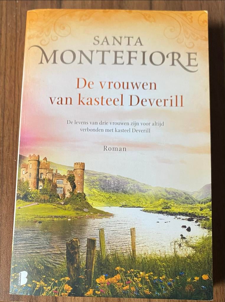 De vrouwen van kasteel Deverill - Santa Montefiore, Ophalen of Verzenden, Gelezen, Nederland