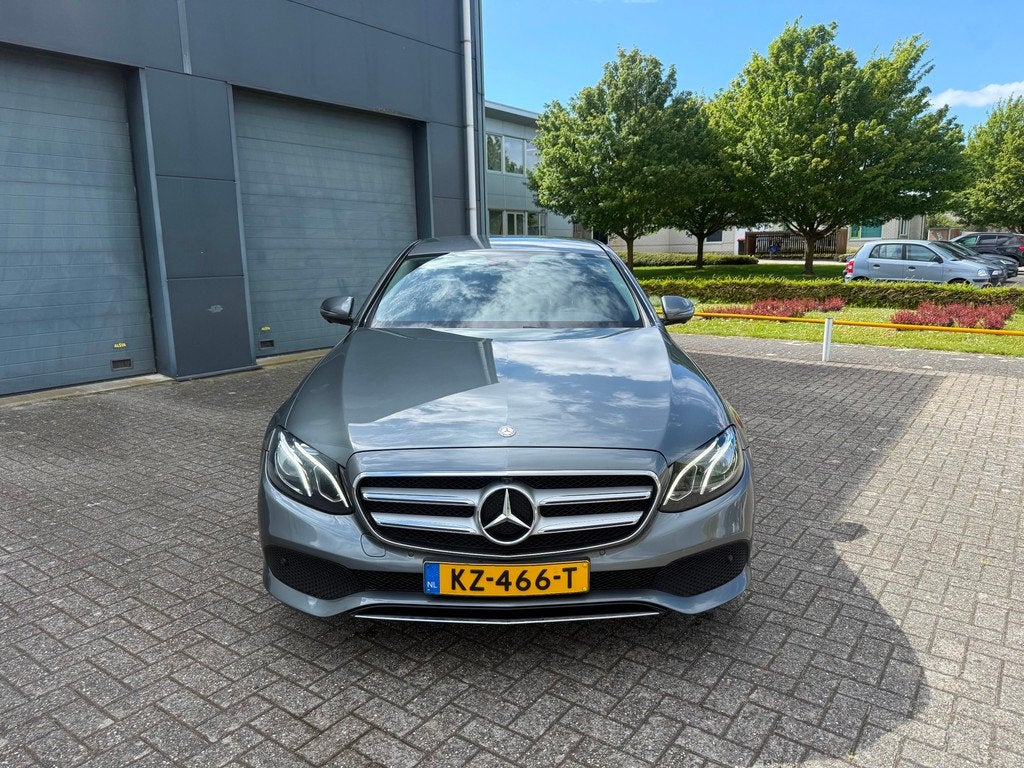 Mercedes-Benz E-klasse 350 e Lease Edition 360 camera 2016, Automaat, Achterwielaandrijving, Gebruikt, Leder en Stof