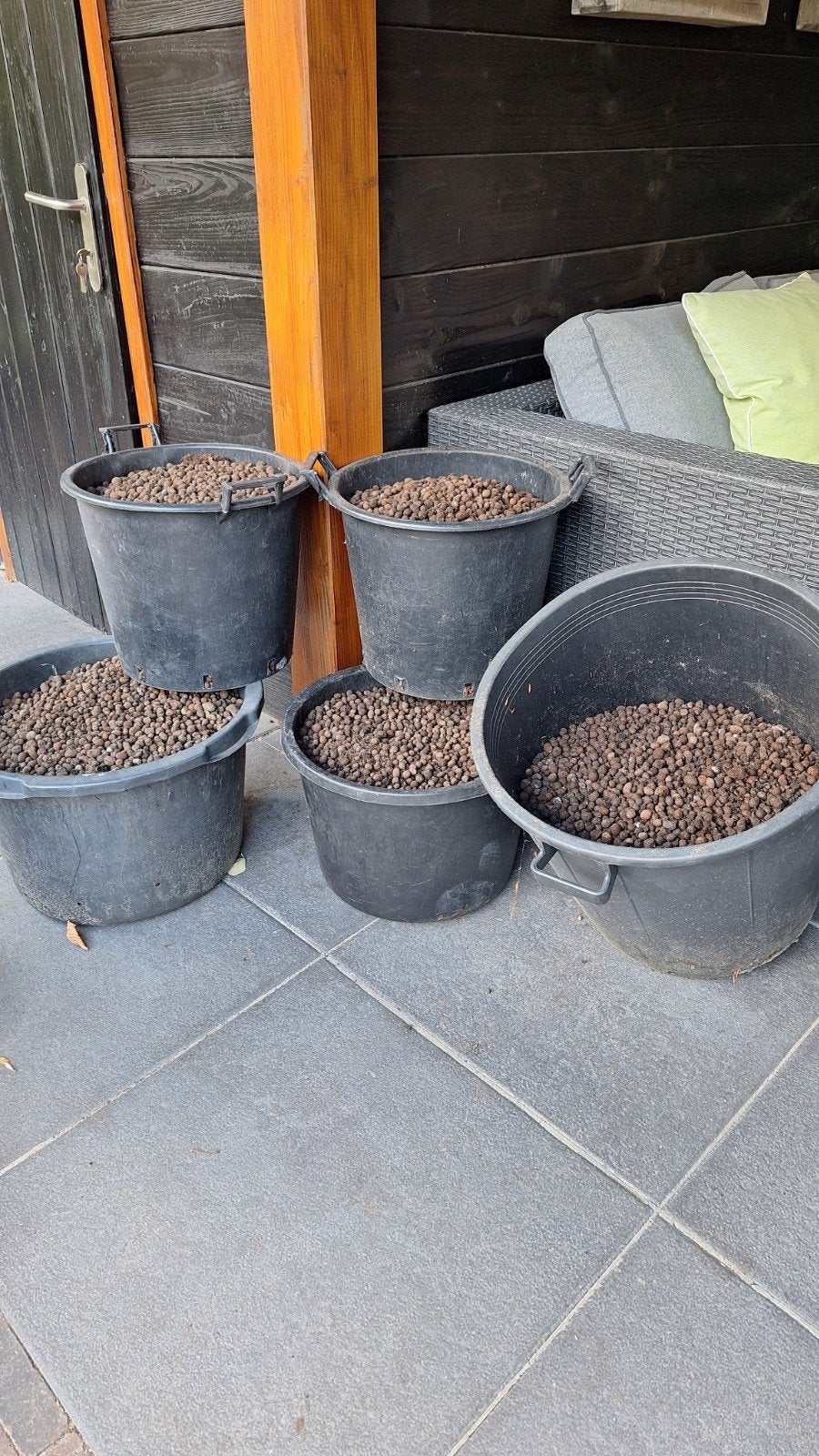 5 grote bakken met hydrokorrels in speciekuip en plantenbak, Tuin en Terras, Ophalen, Kunststof, Gebruikt, Minder dan 60 cm