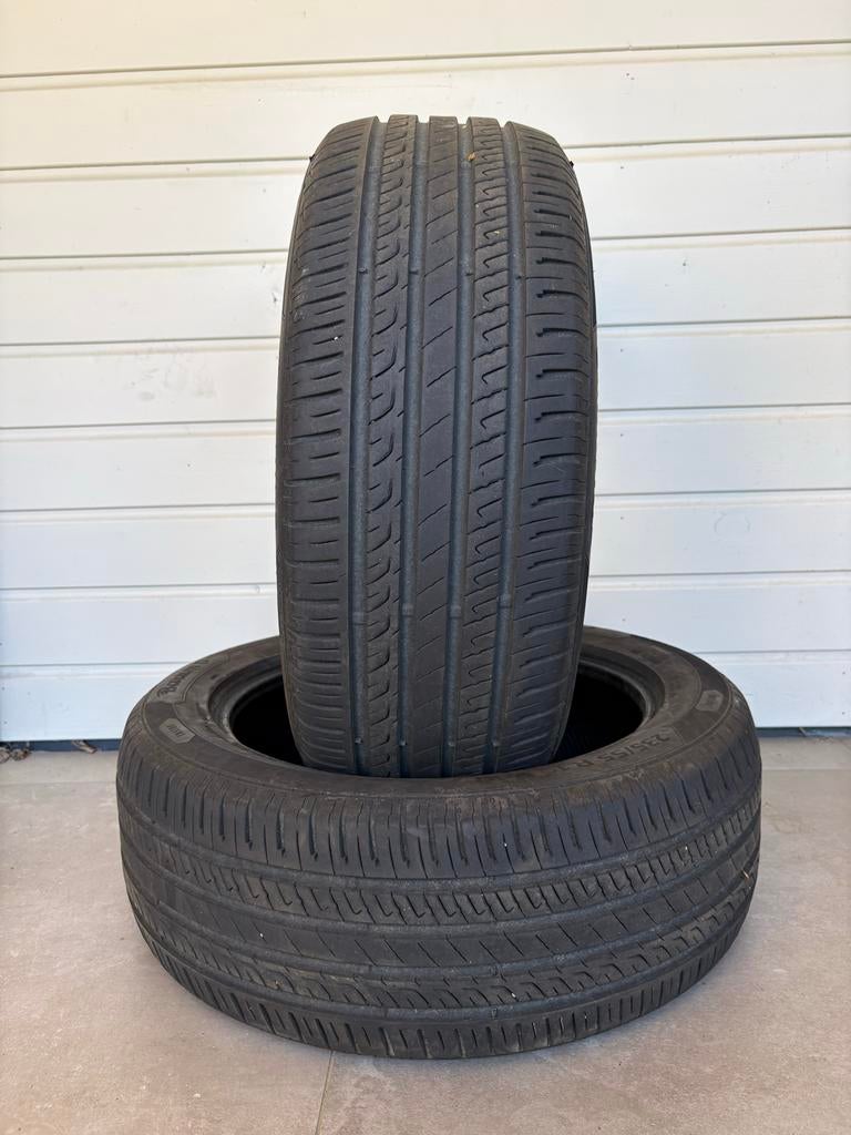 2x Barum Bravuris zomerbanden 235/55R19 V XL, Gebruikt, 235 mm, Band(en), Terreinwagen