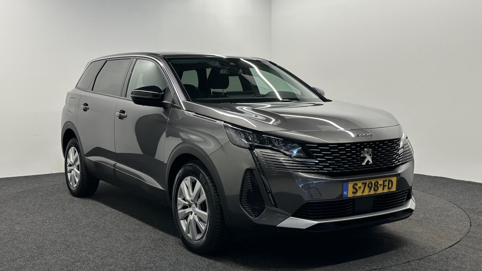 Peugeot 5008 1.2 PureTech Active Pack Business CAMERA NAVI E, Auto's, Peugeot, Gebruikt, 1199 cc, Met garantie (alle), 7 stoelen