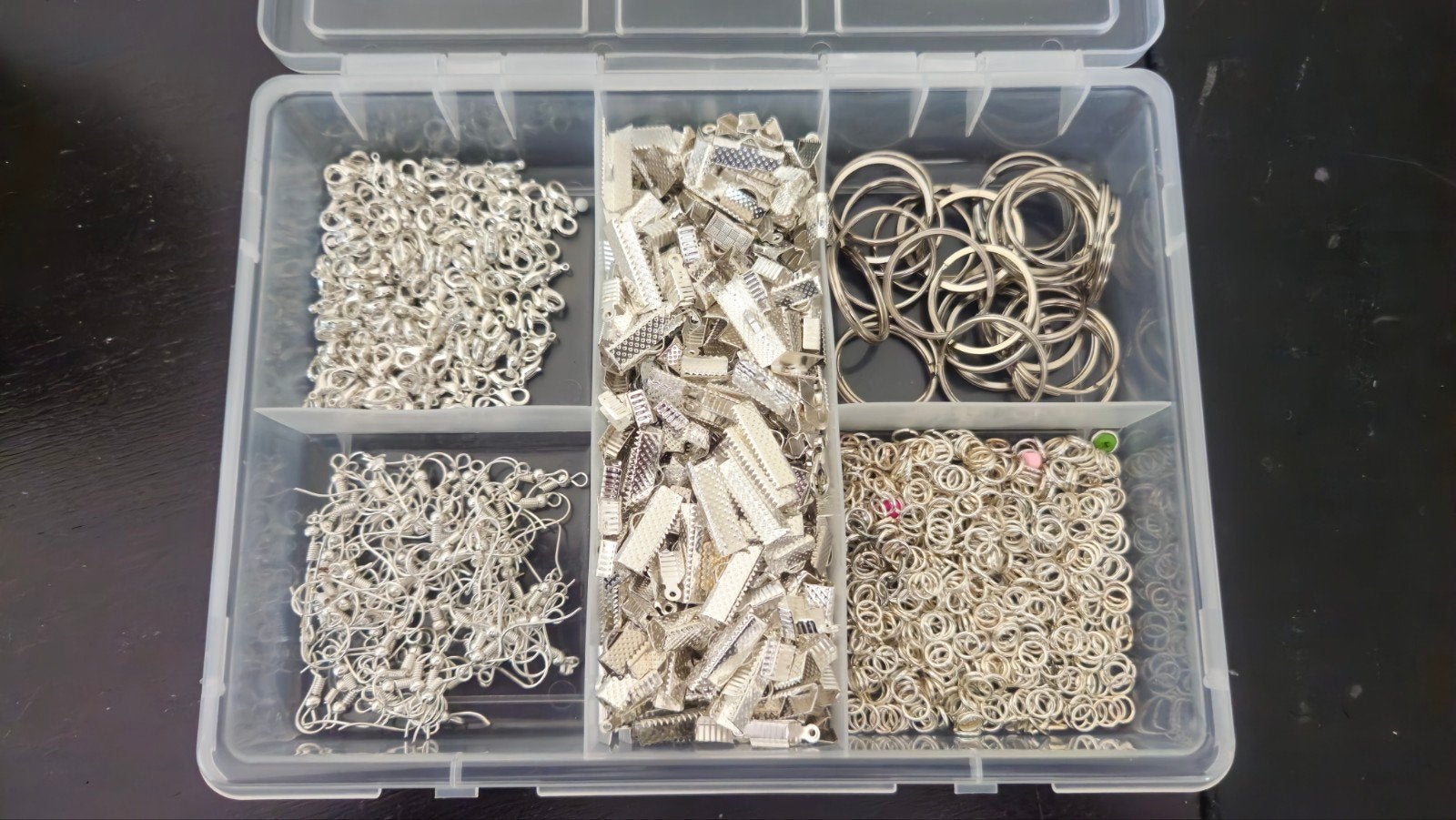 Diverse sieraden benodigdheden met opbergbox, Ophalen of Verzenden, Nieuw, Overige typen