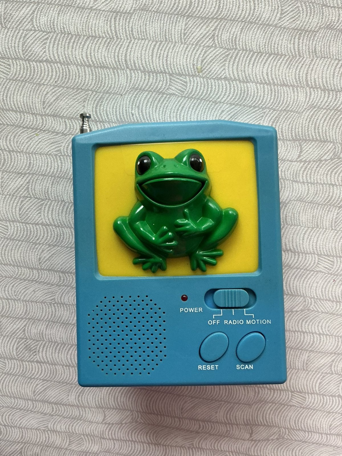 Kikker radio nooit gebruikt komt uit verzameling, Ophalen of Verzenden, Zo goed als nieuw