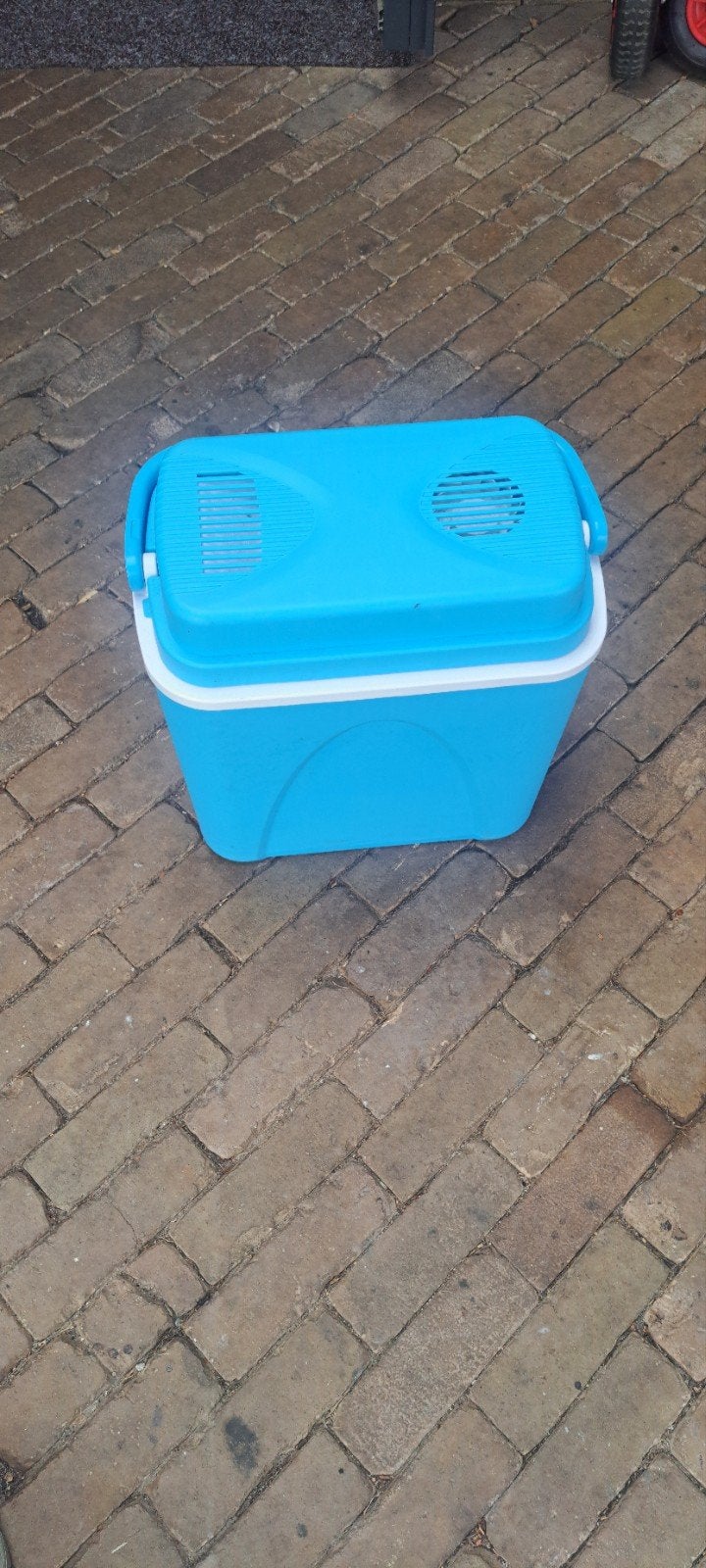 Nieuwe 12 volt elektrische koelbox, Caravans en Kamperen, Ophalen of Verzenden, Nieuw, Koelbox, Elektrisch