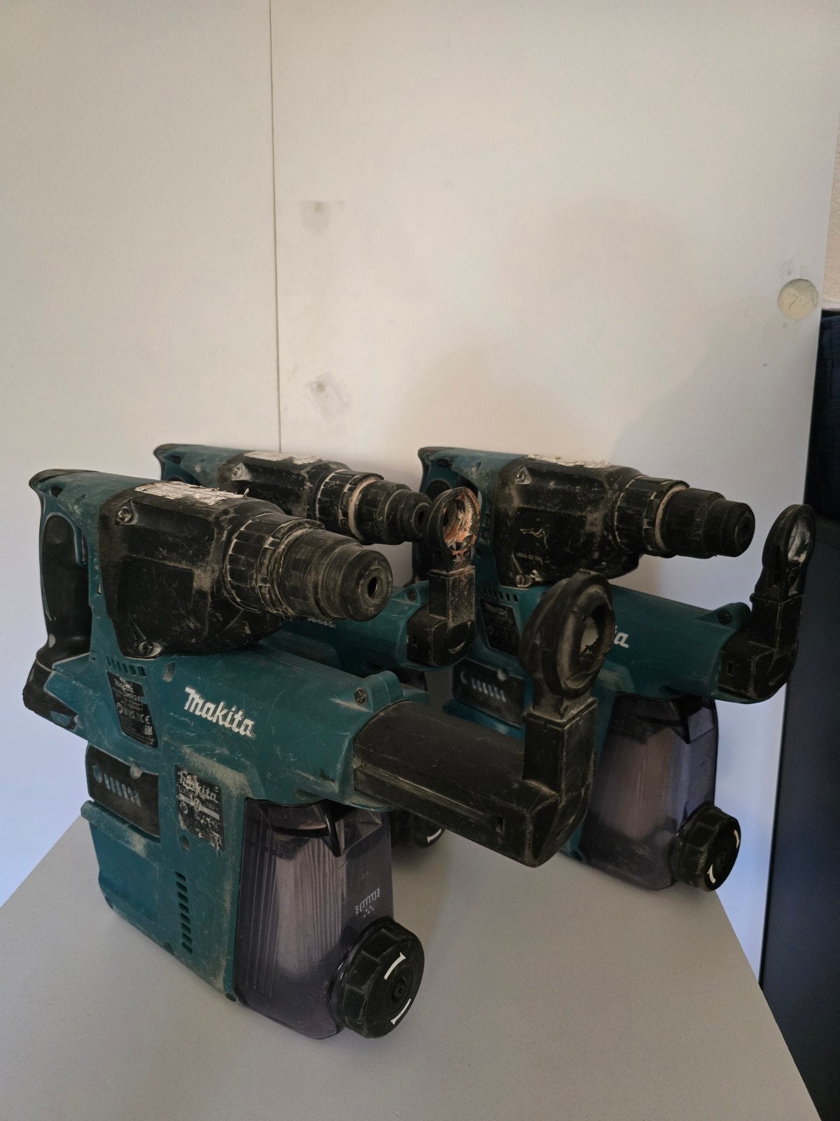 3x Makita DHR242 boorhamer, Doe-het-zelf en Verbouw, Ophalen of Verzenden, Gebruikt, 1200 watt of meer, Overige typen