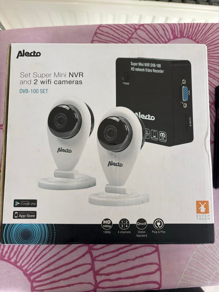 Alecto DVB-100 SET Super Mini NVR met 2 wifi camera's, Ophalen, Zo goed als nieuw, Binnencamera