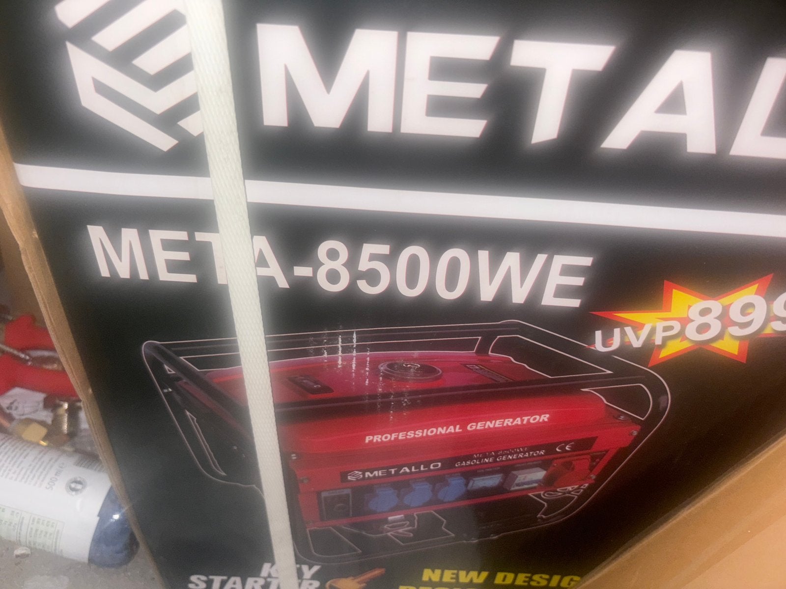 Nieuwe Metallo META-8500WE Benzine Generator met E-start, Ophalen, Nieuw