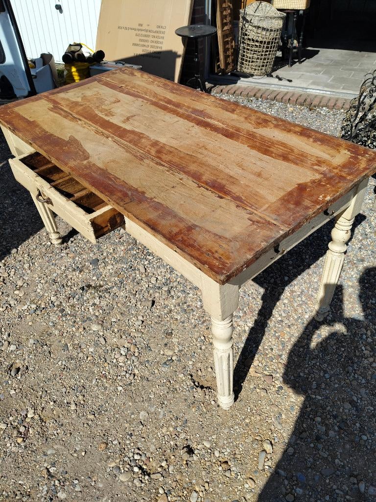 mooie franse doorleefde brocante tafel, Ophalen