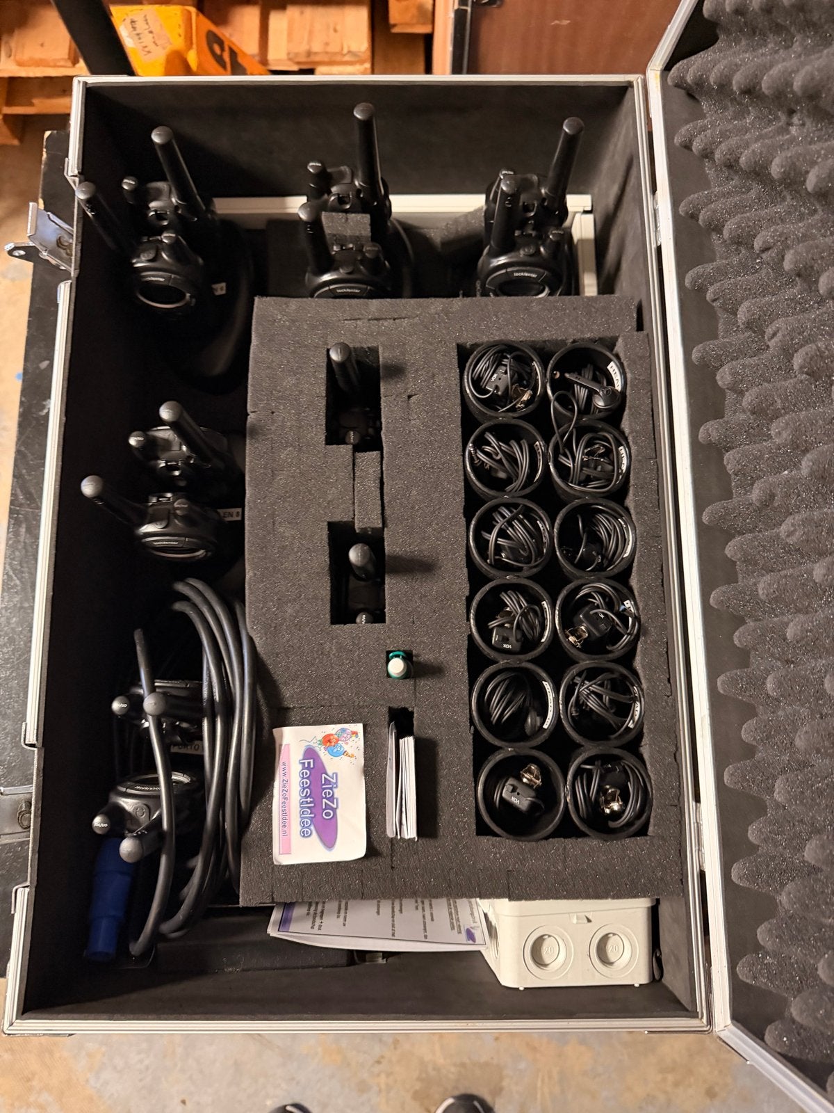 Cobra MicroTalk Walkie Talkie Set met Koffer en Accessoires, Telecommunicatie, Gebruikt, Ophalen of Verzenden, Portofoon of Walkie-talkie