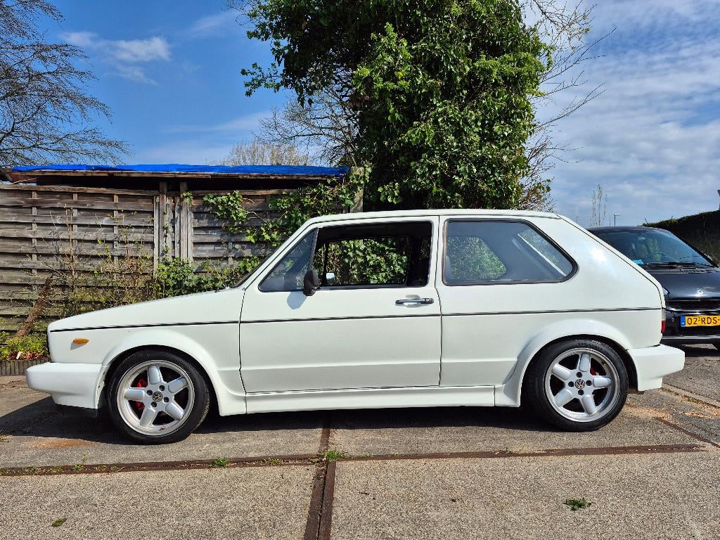 Volkswagen Golf 2.0 GTI, Stof, 4 cilinders, 764 kg, Wit