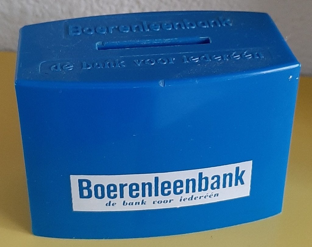 retro : spaarpot Boerenleenbank, Ophalen, Gebruikt, Kunststof, Overige thema's