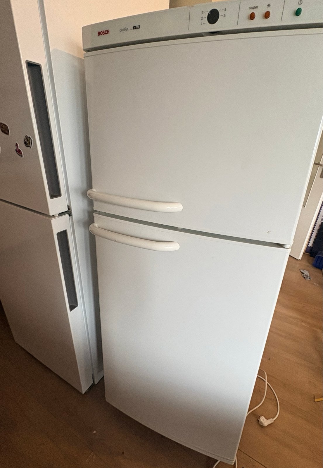 Bosch combi koel- en vrieskast 140 cm - Gratis af te halen, Ophalen, Gebruikt, Met vriesvak, 140 tot 160 cm