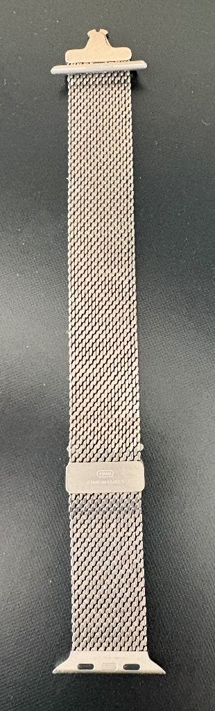 Apple Milanees bandje Naturel titanium (49 mm) - Medium, IOS, Nieuw, Ophalen of Verzenden, Apple