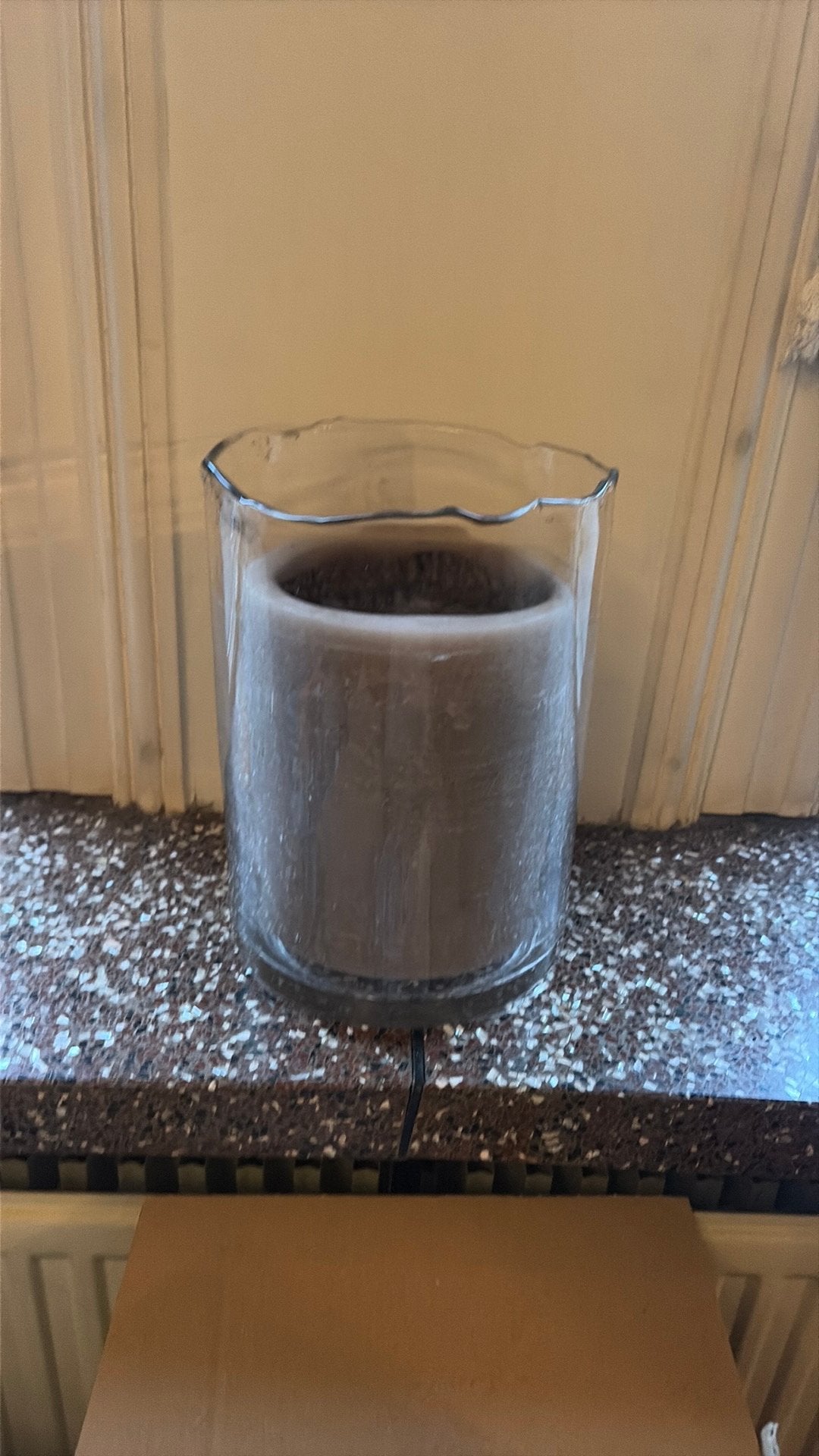 Grote glazen windlicht met kaars, Windlicht, Gebruikt, Ophalen of Verzenden, Glas
