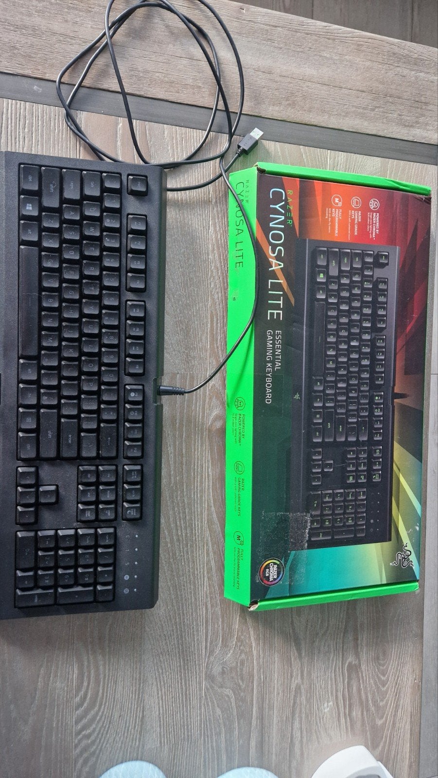 Razer Cynosa Lite Gaming Toetsenbord, Ophalen of Verzenden, Zo goed als nieuw, Gaming toetsenbord
