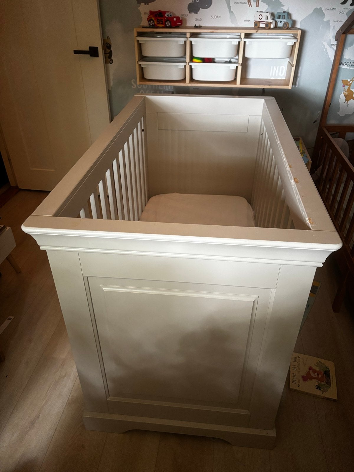 Kidsmill Chateau E4 Ledikant 60x120 cm - Oatmeal, Ophalen, Gebruikt, 70 tot 85 cm, Matras