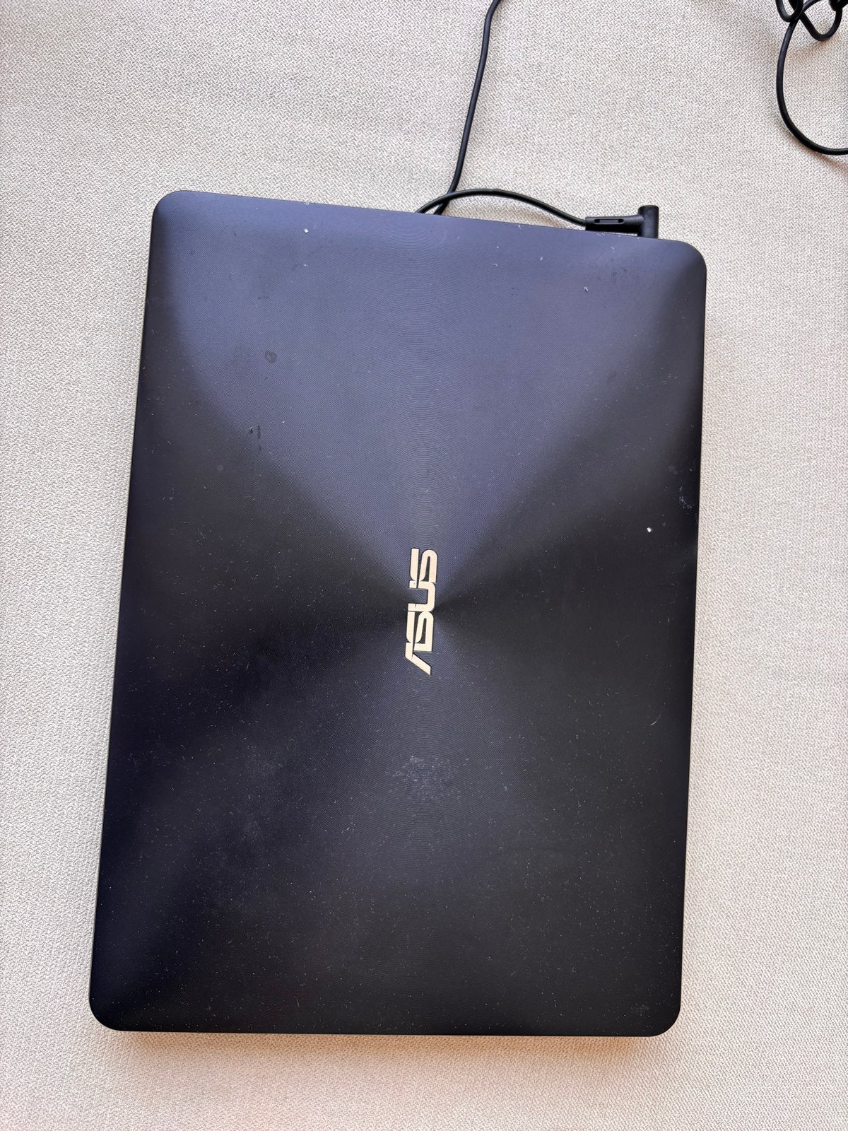 ASUS R301U Laptop - Goed werkend met lader, Ophalen of Verzenden, Gebruikt
