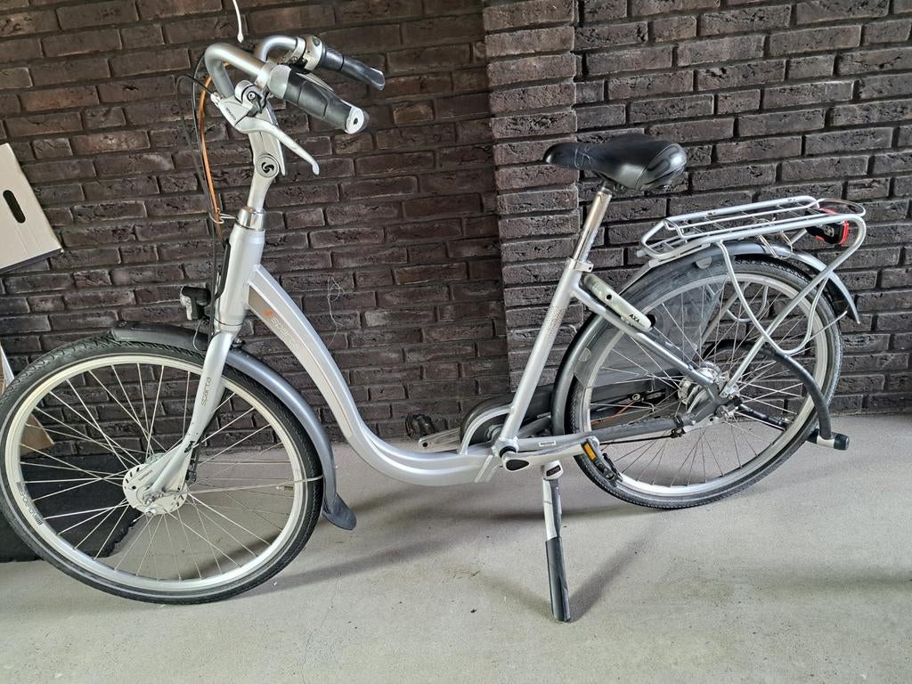 Sparta fiets lage instap, Fietsen en Brommers, Fietsen | Dames | Moederfietsen, Ophalen, 0 zitjes, Zo goed als nieuw, Sparta