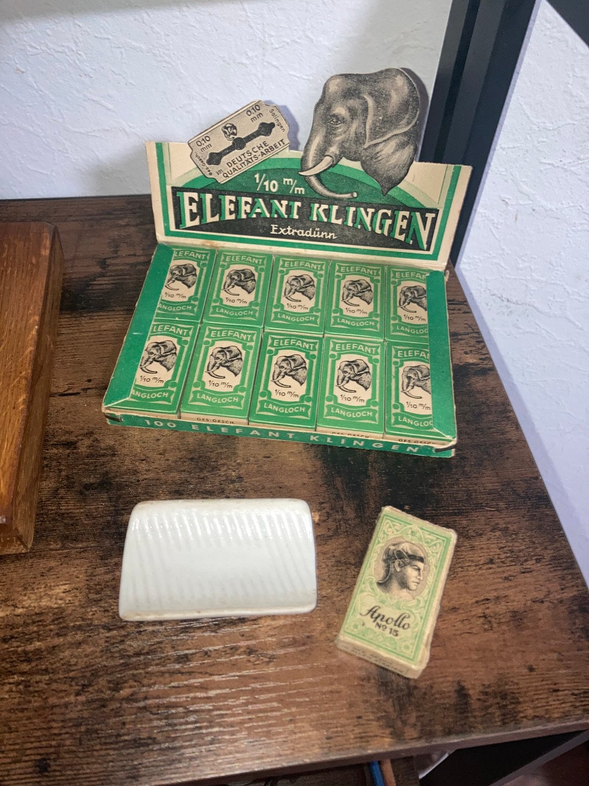 Elefant Klingen scheermesjes met drgm leg bakje, Verzamelen, Ophalen, Duitsland