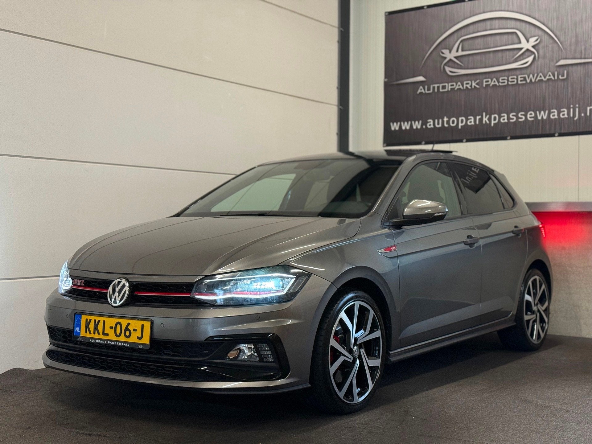 Volkswagen Polo 2.0 TSI GTI Pano, ACC, Virtual Cockpit, Appl, Auto's, Dealer onderhouden, Stof, Gebruikt, 4 cilinders