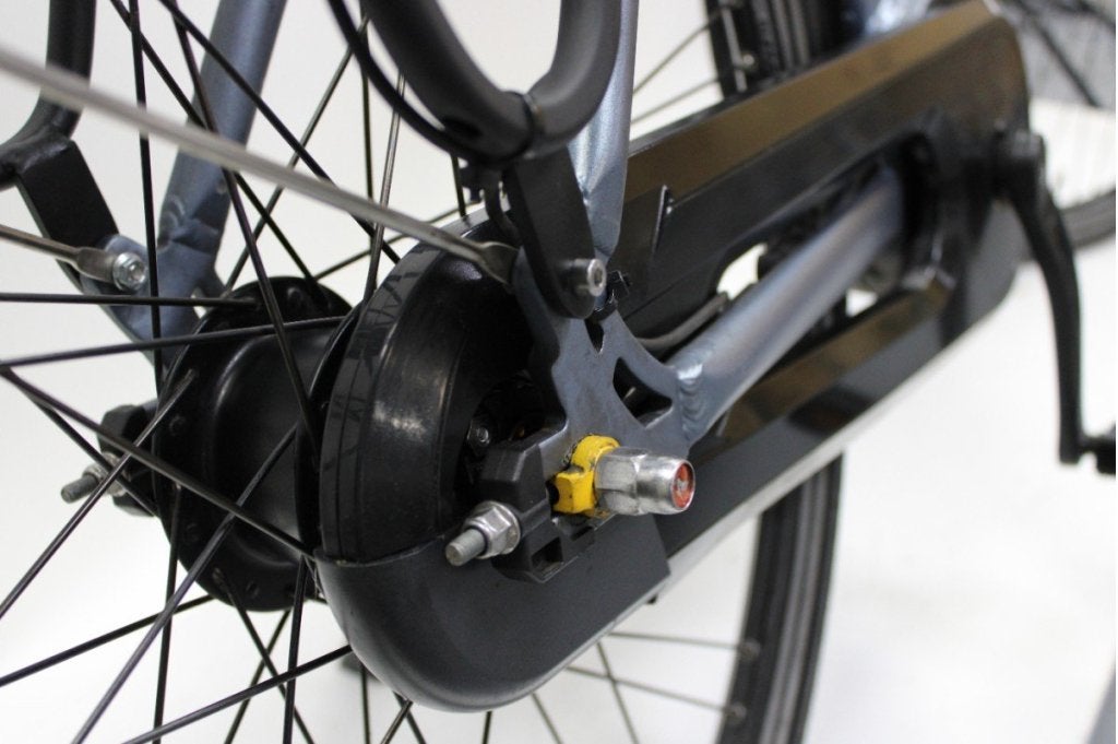 Gazelle Vento 57cm elektrische fiets, Gebruikt, Gewoonfietsen, Info@gewoonfietsen.nl, 50 km per accu of meer