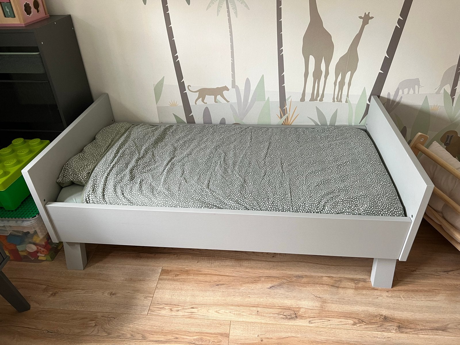 Complete babykamer set: Bed, Commode en Kast, Ophalen, Gebruikt, Jongetje of Meisje